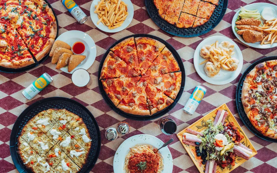 Metro Pizza | Best Pizza in Northwest Las Vegas, NV | Pizza near me image 1