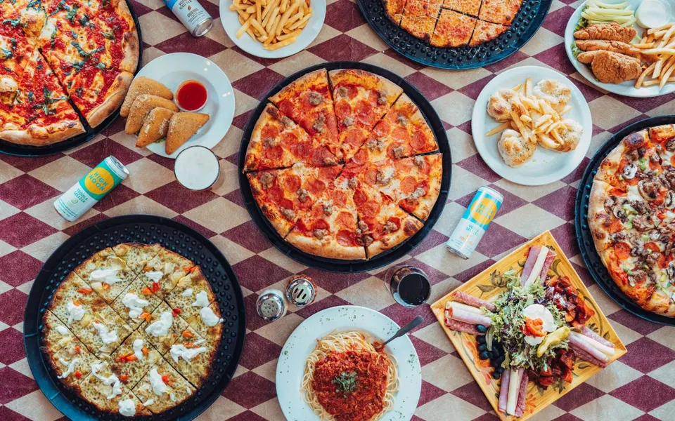 Metro Pizza | Best Pizza in Spring Valley, NV | Pizza near me image 2